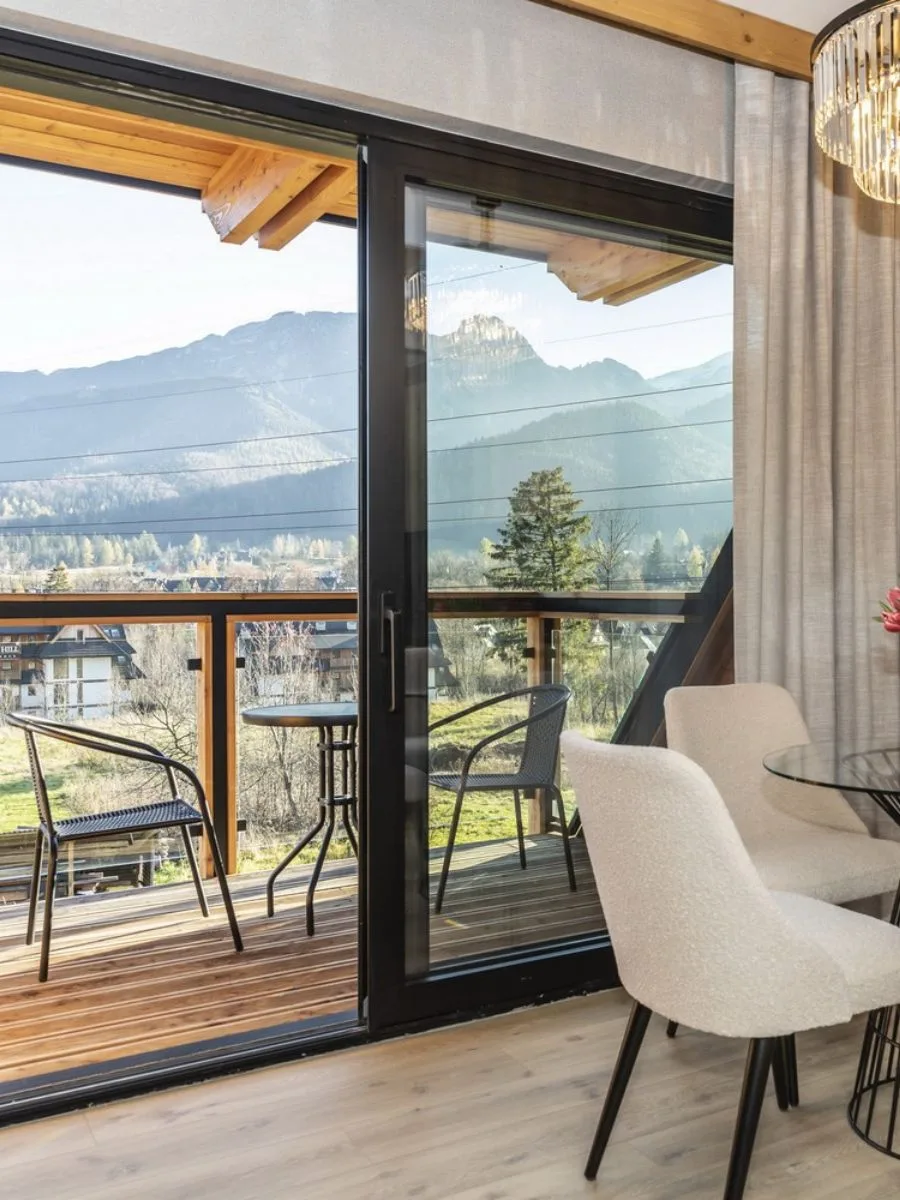 Panoramiczny apartament z widokiem na Tatry w Zakopanem