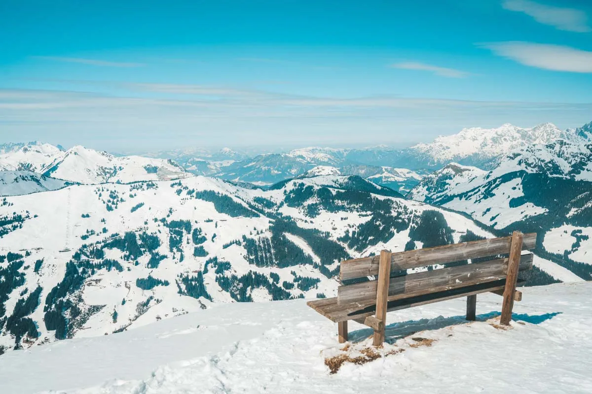 Rodzinny apartament z widokiem na malownicze Tatry, idealny na wakacje w górach - Izby Podhalańskie 2024